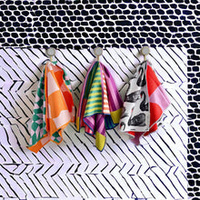 Piper: Reversible Hand Towel: Multi / Hand Towel