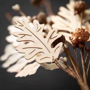 Oak Leaf Spray