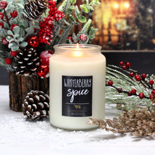 26 oz Farmhouse Jar Candle: Winterberry Spice