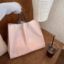 50pcs, Dual-colors Premium Frosted square PVC Gift Bags: Medium / Pink