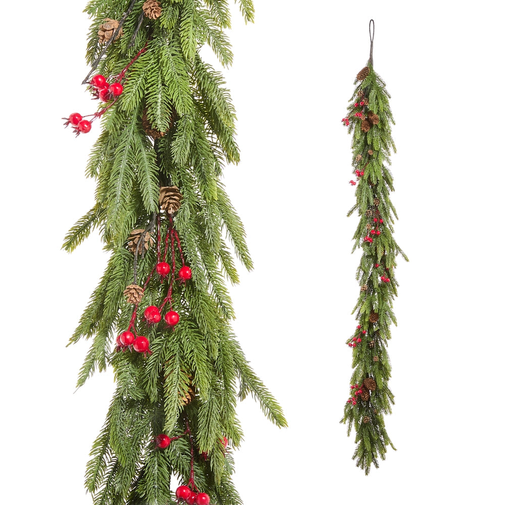 6’ Norfolk Pine & Berry Garland