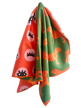 Eye of the Tiger: Reversible Hand Towel: Orange/Cream/Green / 19x29 in / Hand Towel