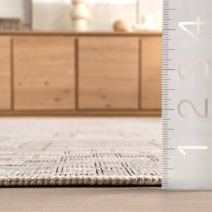 Avni Southwestern Machine Washable Area Rug: Ivory / Runner / 2' 8" x 8'