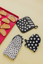 Polka Dottie Mini Mitt