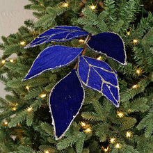 ISB79806- 22in Elegant Velvet Magnolia Lvs Spray-Blue