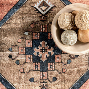 Judy Traditional Persian Machine Washable Area Rug: Rust / Rectangle / 4' x 6'