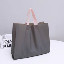 50pcs, Dual-colors Premium Frosted square PVC Gift Bags: Medium / Pink