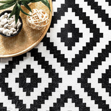 Kellee Machine Washable Modern Diamonds Area Rug: Black / Runner / 2' 6" x 8'