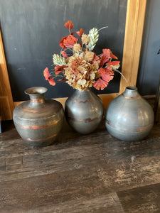 Floral w/ Vases