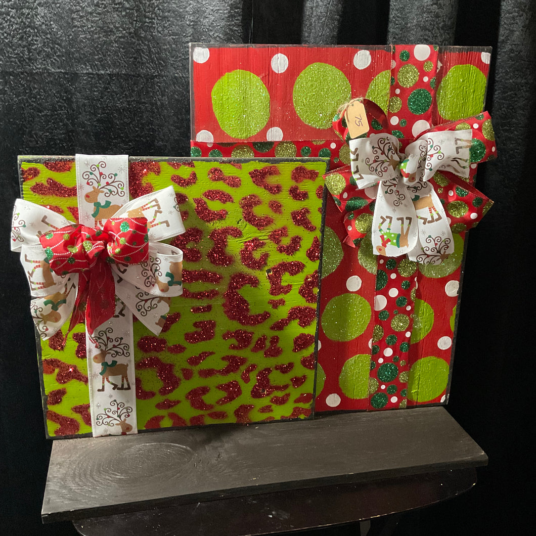 Double Wooden Present