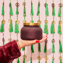 Tinsel & Spice 19oz candle
