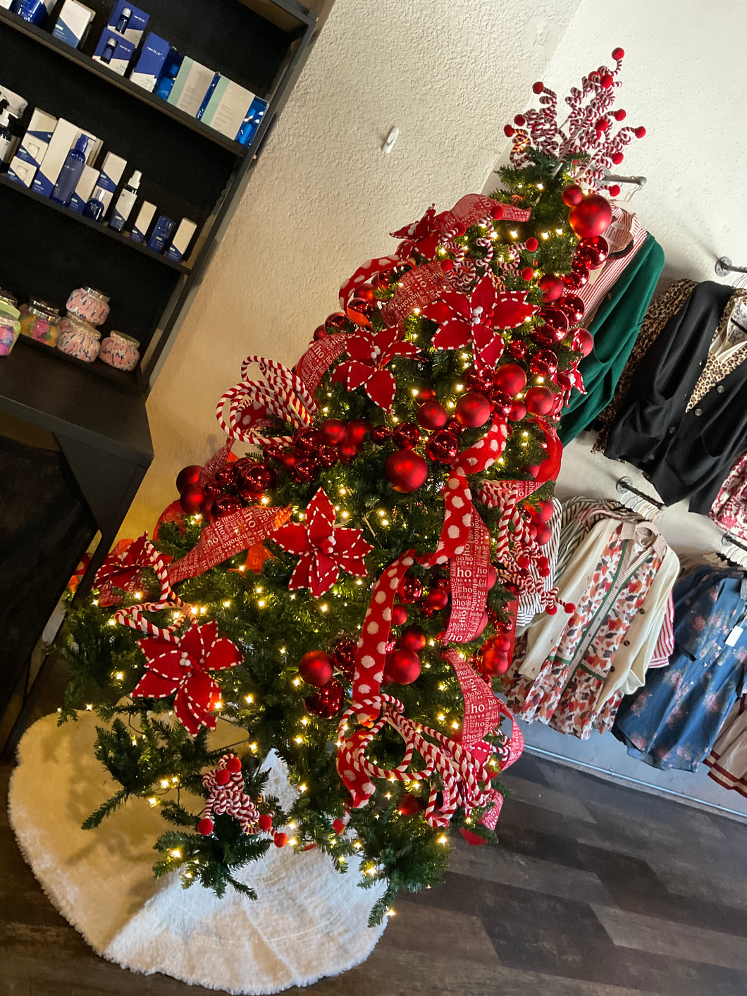 6ft Red & White Christmas Tree Bundle