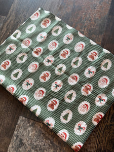 Waffle Dish Towel - Christmas Nostalgic