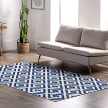 Kellee Machine Washable Modern Diamonds Area Rug: Black / Runner / 2' 6" x 8'