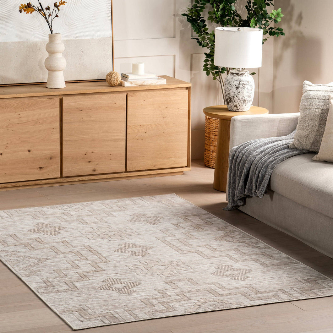 Avni Southwestern Machine Washable Area Rug: Ivory / Runner / 2' 8