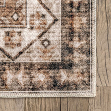 Belle Washable Geometric Area Rug: Beige / Rectangle / 5' x 8'