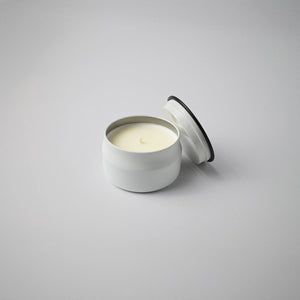 3.75 oz Traveler Tin Candle: Tobacco & Honey