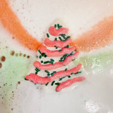 Christmas Cake Prize Bath Bomb