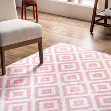 Kellee Machine Washable Modern Diamonds Area Rug: Black / Runner / 2' 6" x 8'
