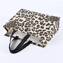 50pcs, 4 Sizes Leopard Animal Print Non-woven Gift Bag: Medium