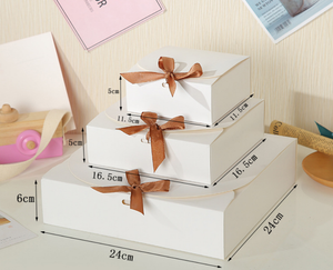 25ct. 4.5"x4.5"& 6.5“x6.5”& 9.5“x9.5”  White Ribbon Gift Box: Large
